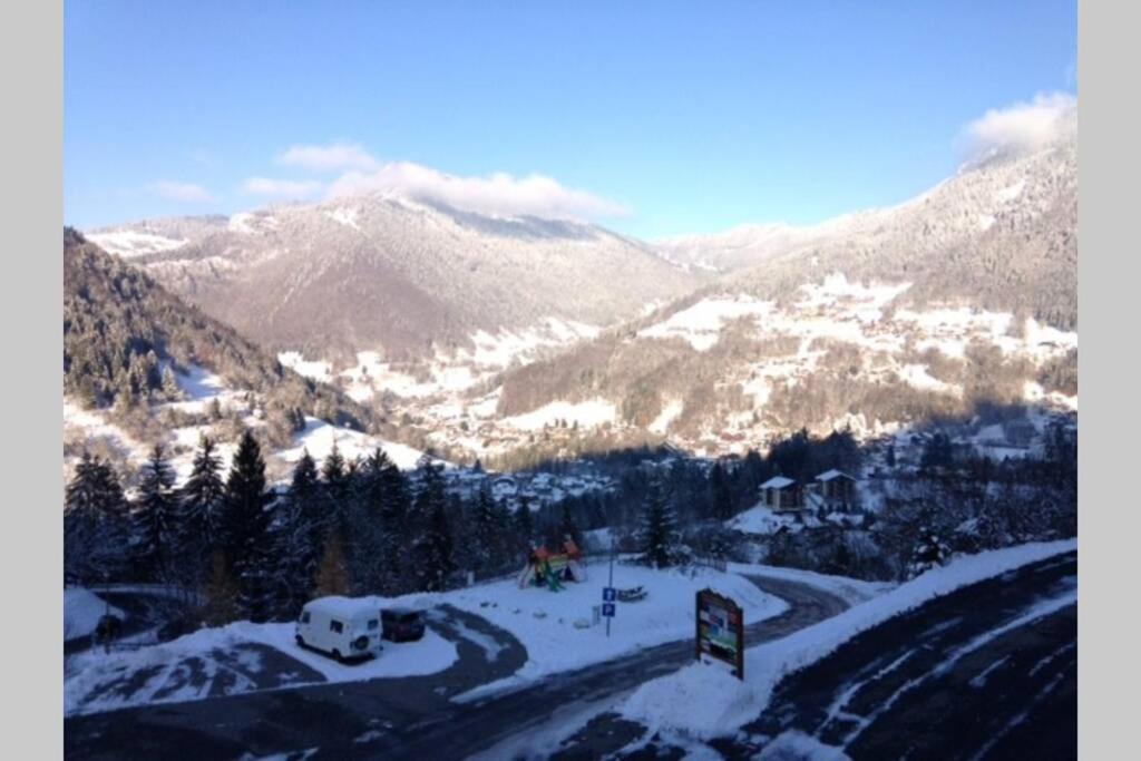 Au Pied Des Pistes B31, Chaleureux Studio 4 Pers, Vue Sur La Vallee Imprenable Avec Wifi, Draps Non Compris Saint-Jean-dʼAulps Exterior foto